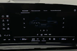 musta Audi Q6 e-tron 2025 kuva 30.