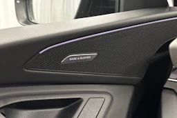 musta Audi Q6 e-tron 2025 kuva 36.