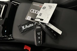 musta Audi Q6 e-tron 2025 kuva 43.