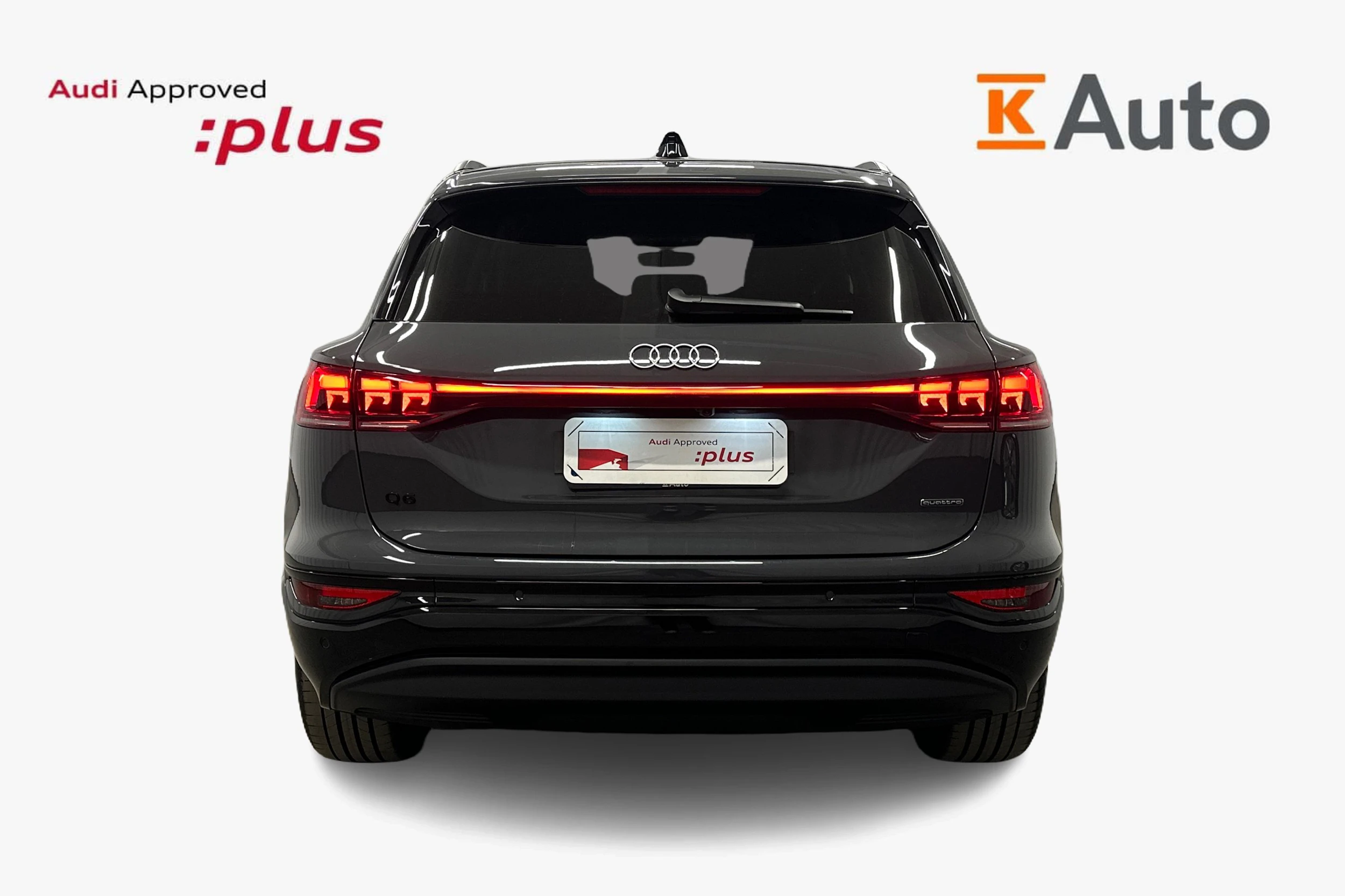 harmaa Audi Q6 e-tron 2025 kuva 3.