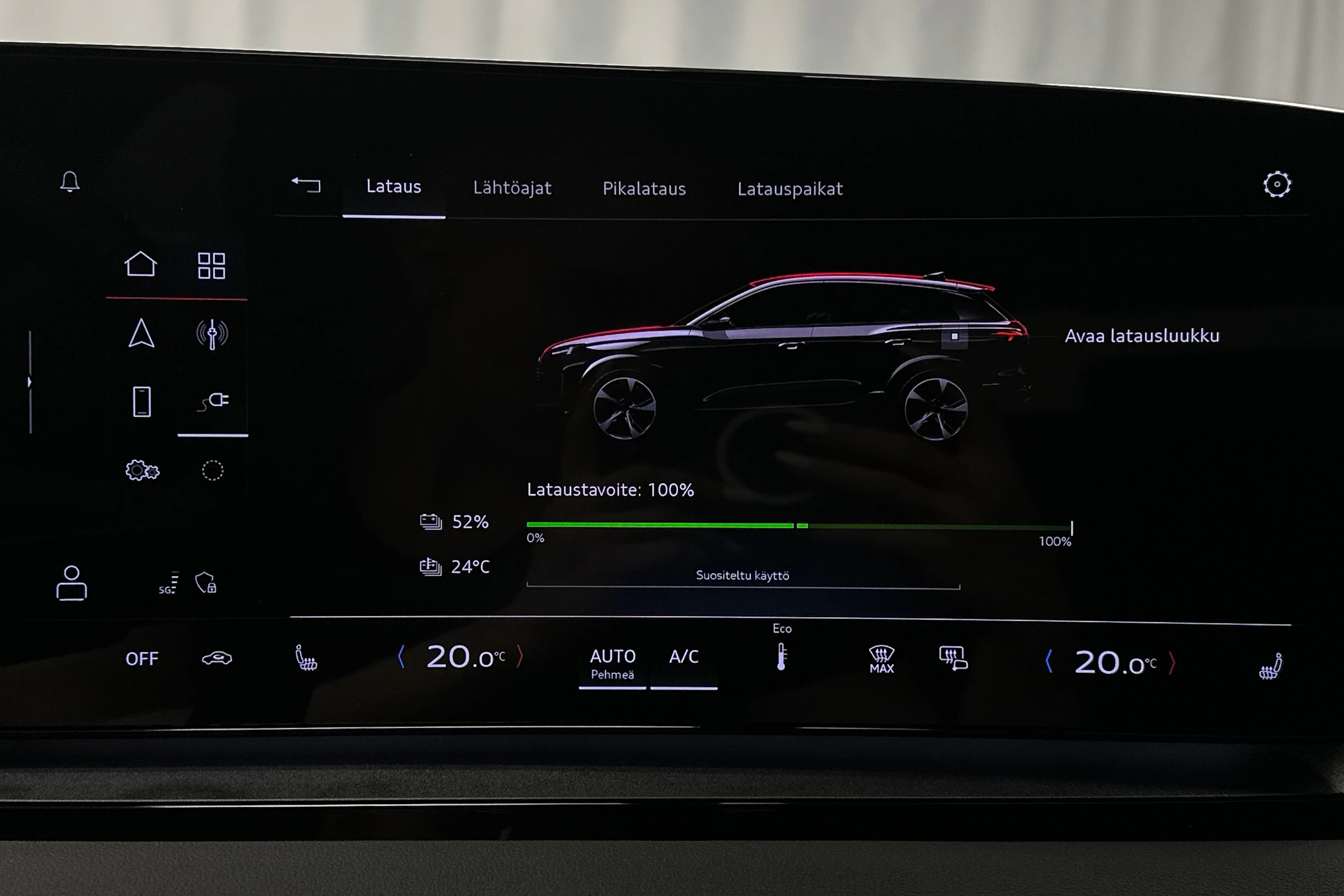 harmaa Audi Q6 e-tron 2025 kuva 22.
