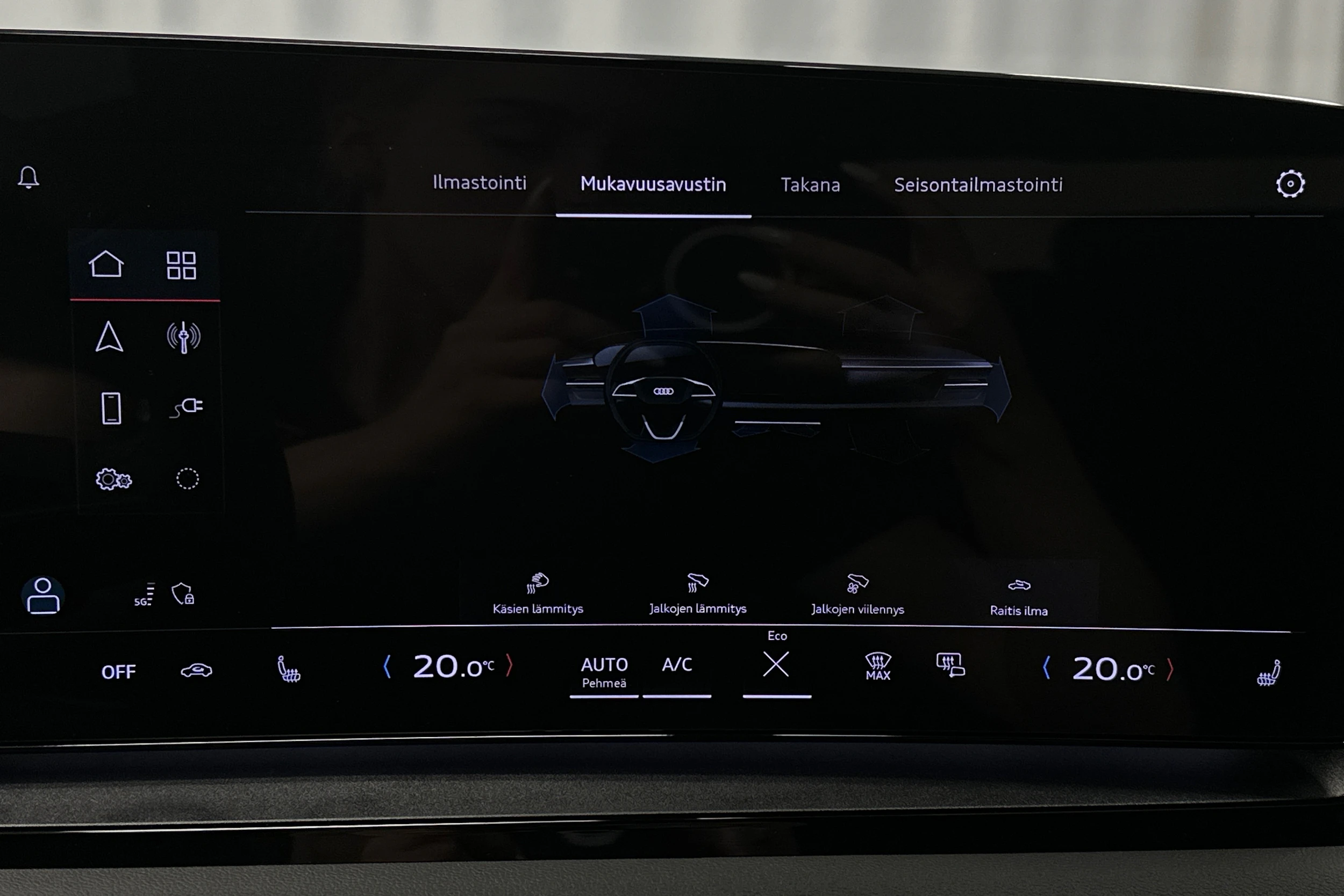 harmaa Audi Q6 e-tron 2025 kuva 29.