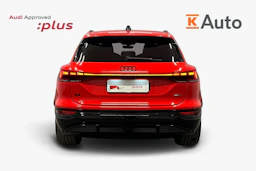 punainen Audi Q6 e-tron 2025 kuva 3.