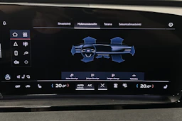 punainen Audi Q6 e-tron 2025 kuva 29.