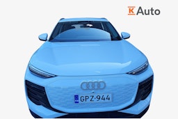 valkoinen Audi Q6 e-tron 2025 kuva 4.