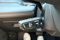 met. valkoinen Audi Q6 e-tron 2025 kuva 15.