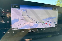 met. valkoinen Audi Q6 e-tron 2025 kuva 16.