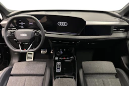 musta Audi Q6 e-tron 2025 kuva 7.