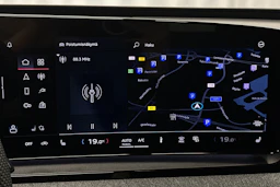 musta Audi Q6 e-tron 2025 kuva 16.