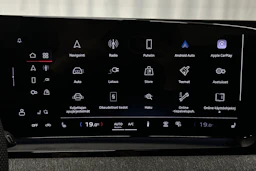 musta Audi Q6 e-tron 2025 kuva 18.