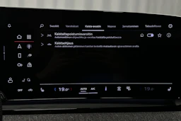 musta Audi Q6 e-tron 2025 kuva 25.