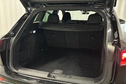 musta Audi Q6 e-tron 2025 kuva 38.