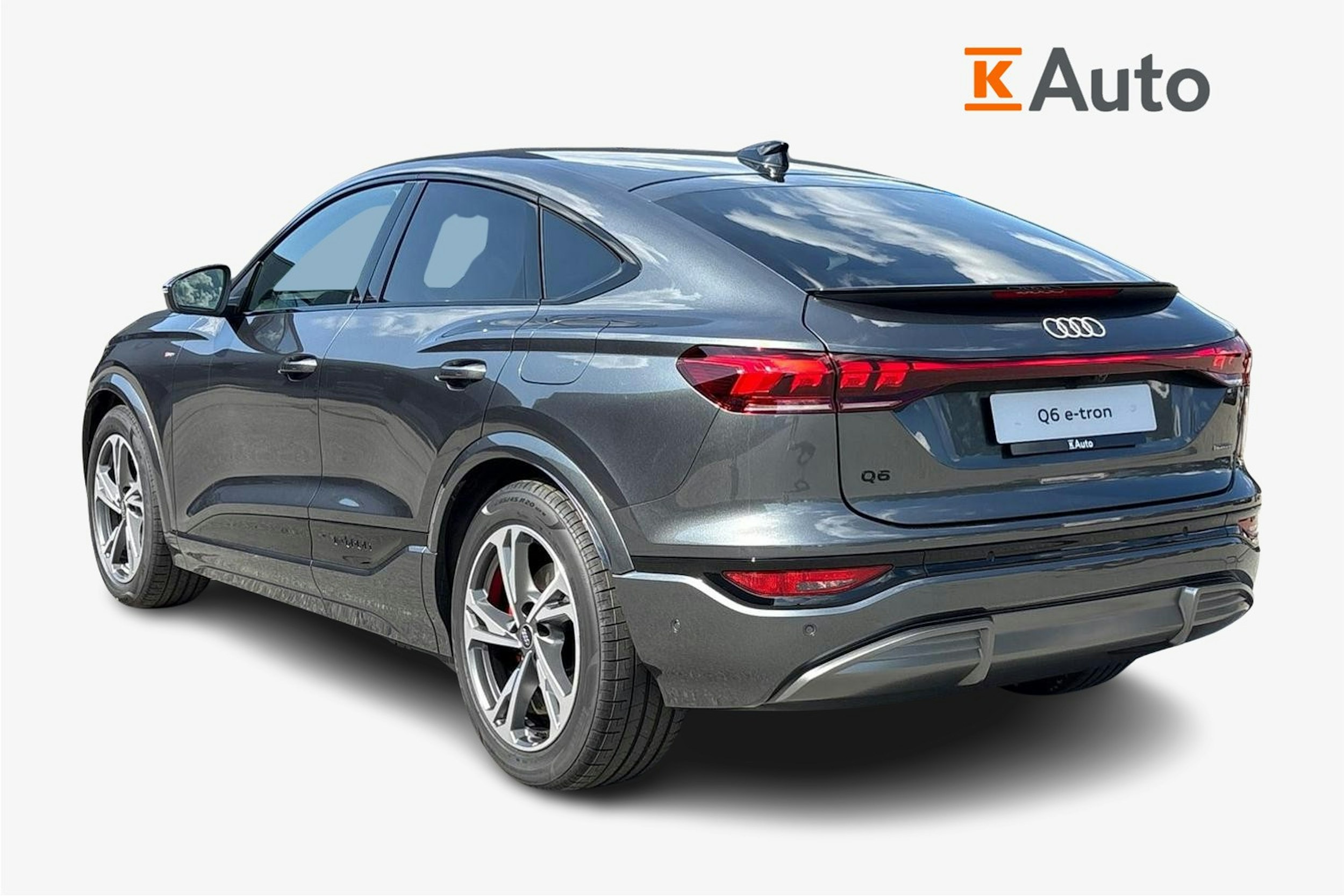harmaa Audi Q6 e-tron 2025 kuva 2.