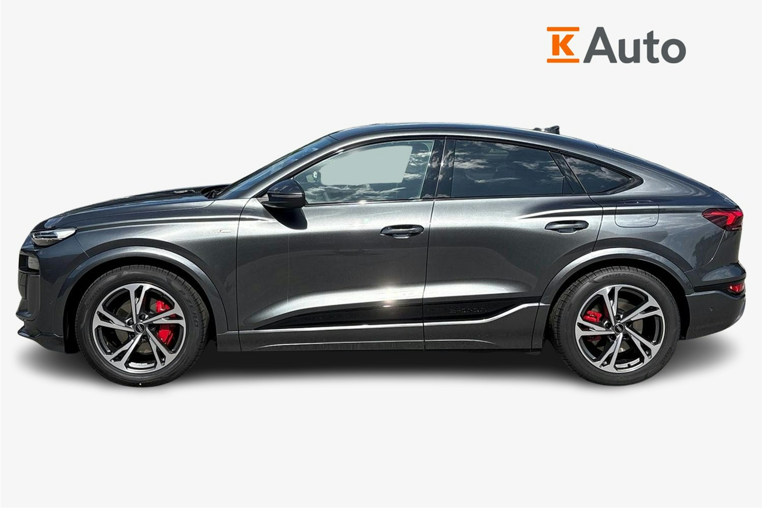 harmaa Audi Q6 e-tron 2025 kuva 5.