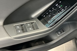 daytonan harmaa Audi Q6 e-tron 2025 kuva 10.