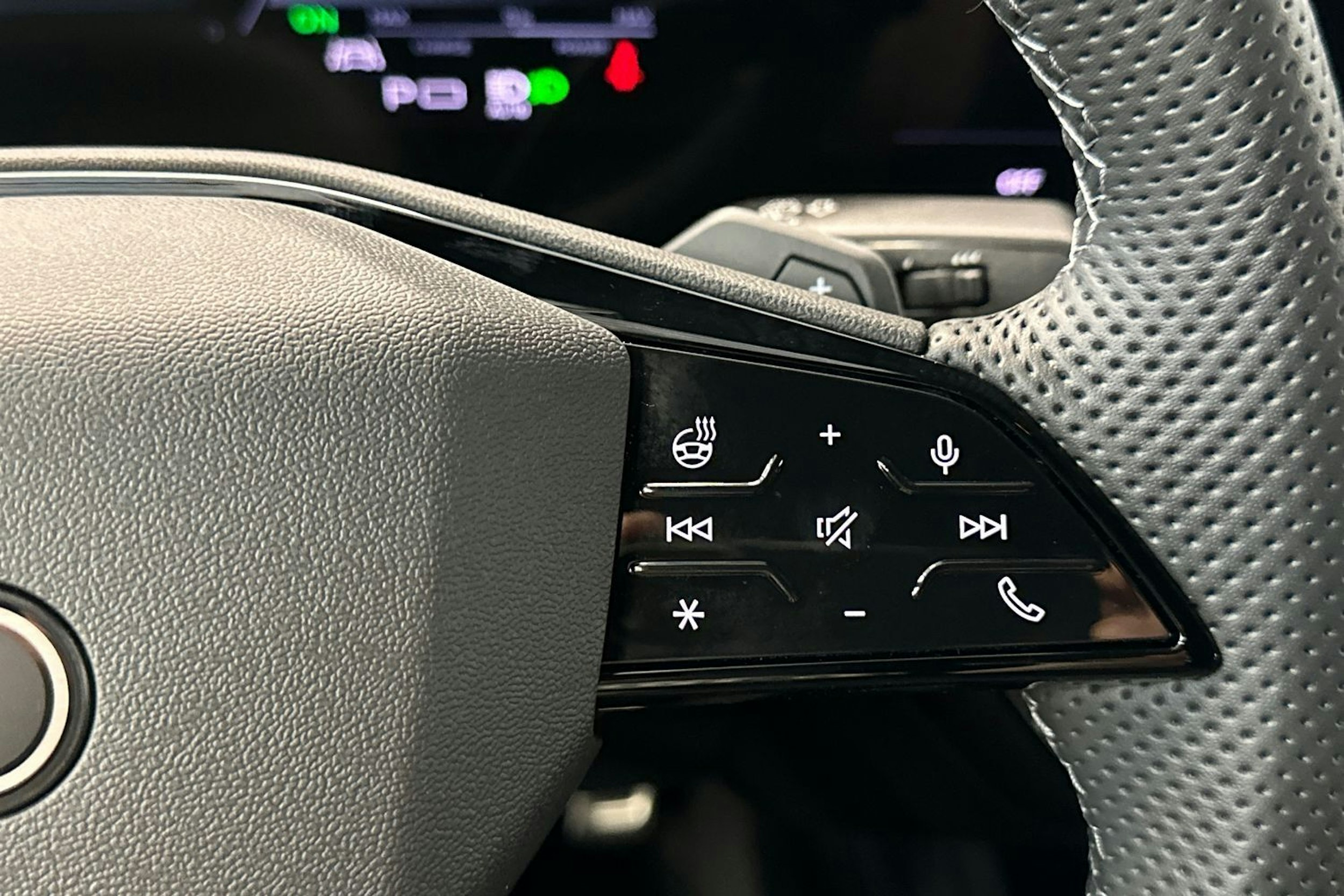 daytonan harmaa Audi Q6 e-tron 2025 kuva 12.