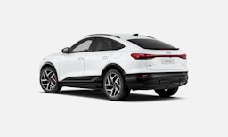 valkoinen Audi Q6 e-tron 2025 kuva 5.