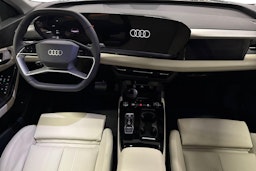 met. harmaa Audi Q6 e-tron 2025 kuva 7.