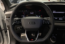 met. valkoinen Audi Q6 e-tron 2025 kuva 12.