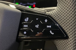 met. valkoinen Audi Q6 e-tron 2025 kuva 14.