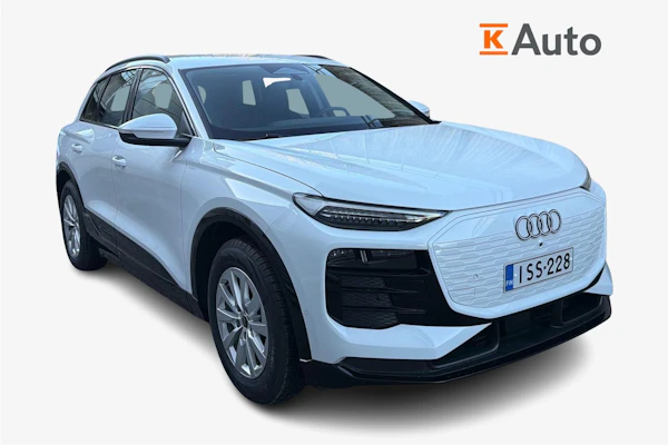 Audi Q6 e-tron quattro Vorsprung Edition l Metalliväri l Ilmajousitus l Urheiluistuimet
