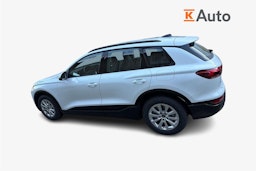 Valkoinen Audi Q6 e-tron 2025 kuva 5.