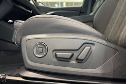 harmaa Audi Q6 e-tron 2025 kuva 15.