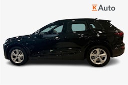 musta Audi Q6 e-tron 2025 kuva 5.
