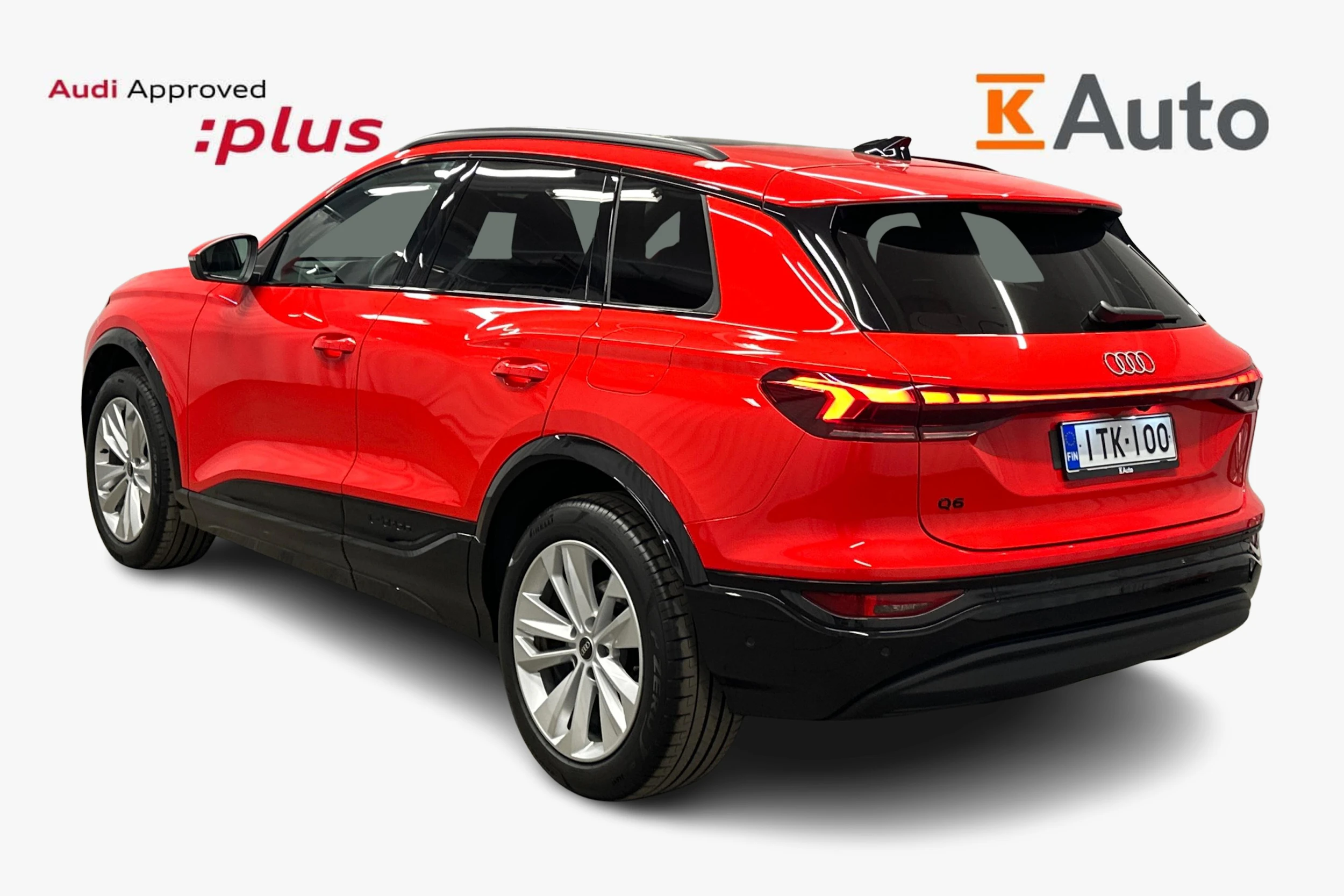 punainen Audi Q6 e-tron 2025 kuva 2.