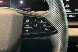 met. sininen Audi Q6 e-tron 2025 kuva 15.