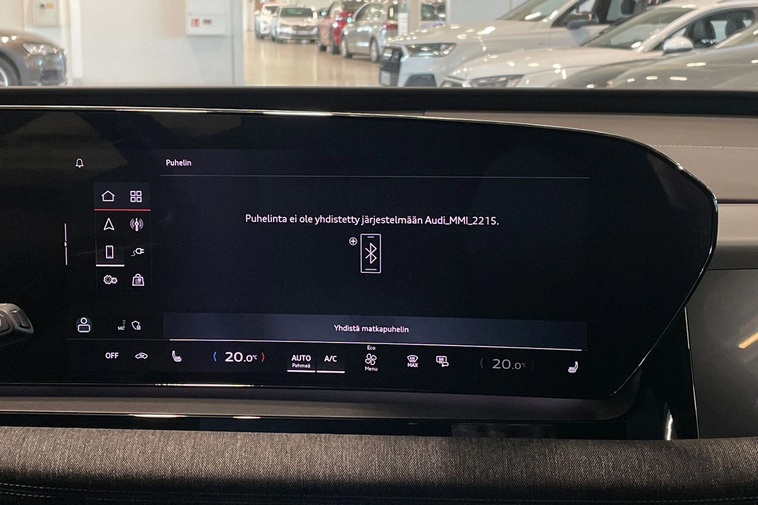 met. sininen Audi Q6 e-tron 2025 kuva 19.