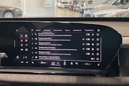 met. sininen Audi Q6 e-tron 2025 kuva 22.