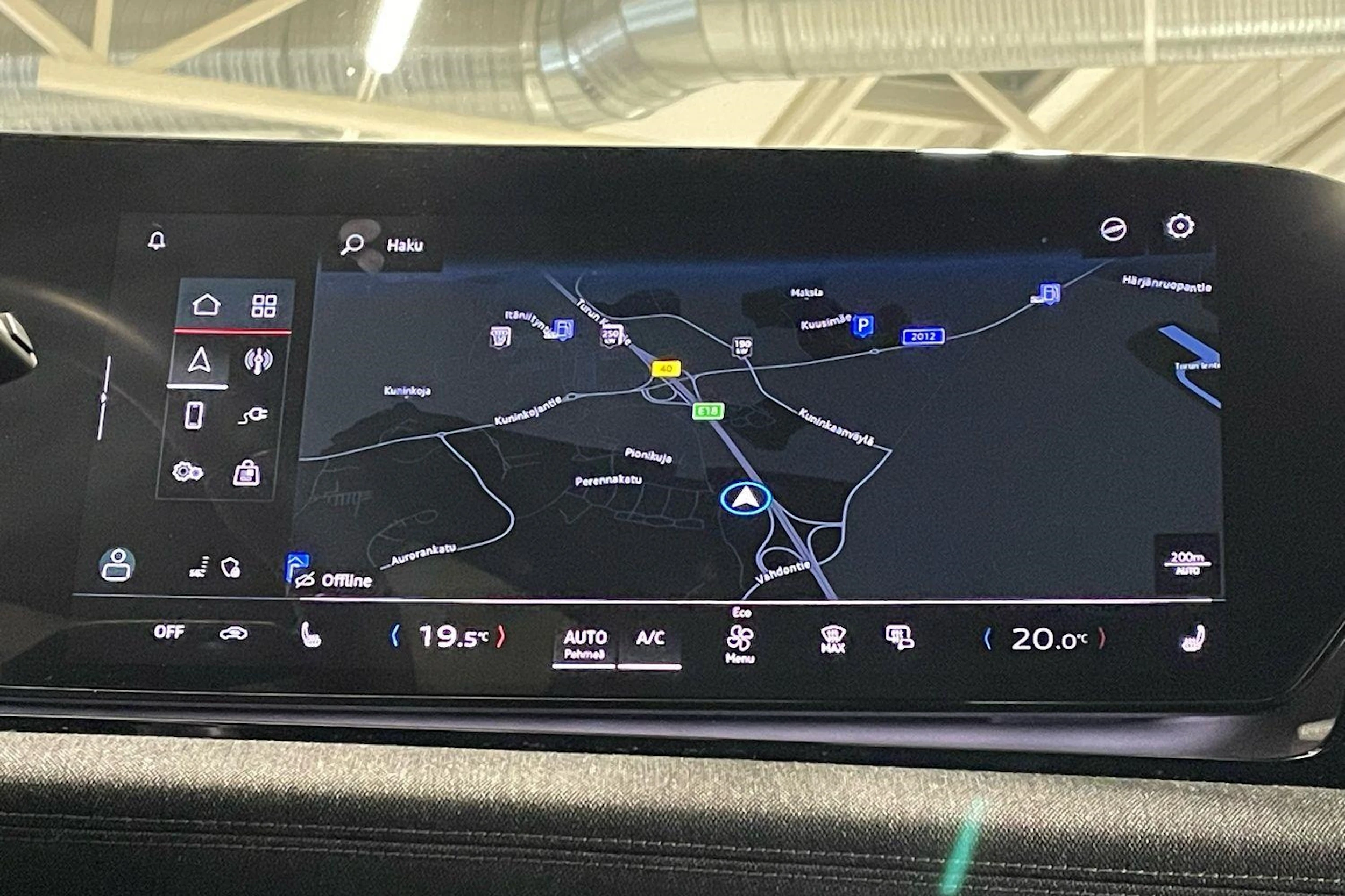 met. harmaa Audi Q6 e-tron 2025 kuva 19.