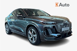 harmaa Audi Q6 e-tron 2025 kuva 1.