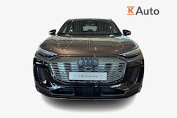 harmaa Audi Q6 e-tron 2025 kuva 4.