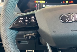 harmaa Audi Q6 e-tron 2025 kuva 14.