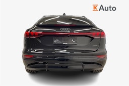 musta Audi Q6 e-tron 2025 kuva 3.