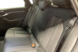 musta Audi Q6 e-tron 2025 kuva 8.