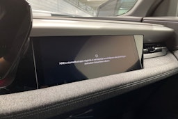 musta Audi Q6 e-tron 2025 kuva 15.