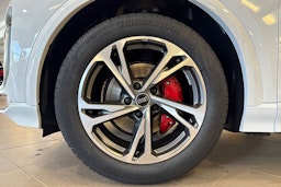met. valkoinen Audi Q6 e-tron 2025 kuva 9.