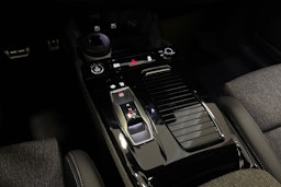 met. valkoinen Audi Q6 e-tron 2025 kuva 19.