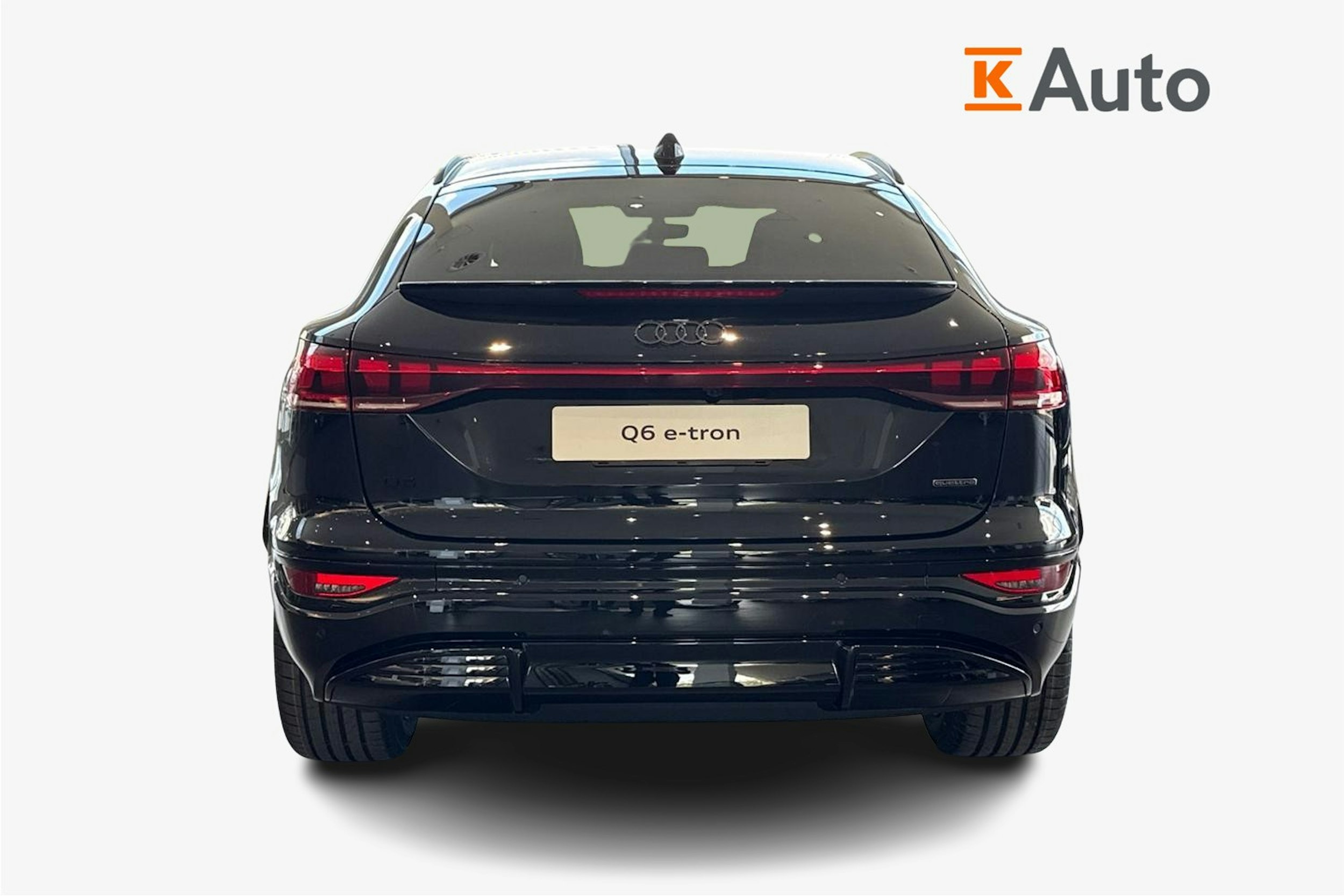 musta Audi Q6 e-tron 2025 kuva 3.
