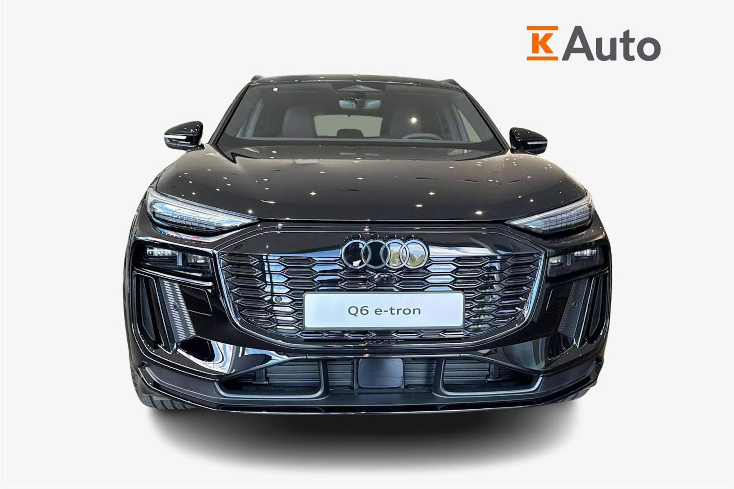 musta Audi Q6 e-tron 2025 kuva 4.
