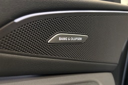 Harmaa Audi Q6 e-tron 2025 kuva 14.