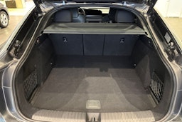 Harmaa Audi Q6 e-tron 2025 kuva 18.