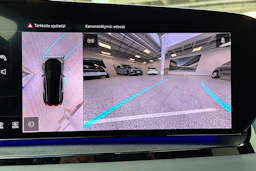 Harmaa Audi Q6 e-tron 2025 kuva 26.