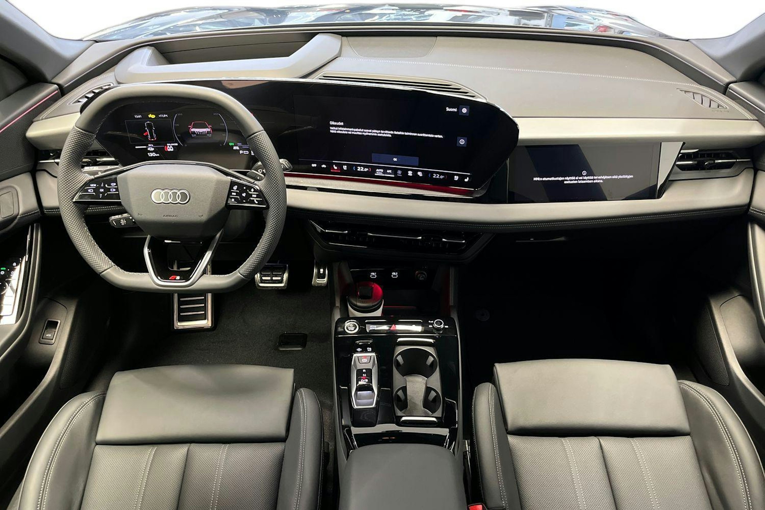 daytonan harmaa Audi Q6 e-tron 2025 kuva 2.