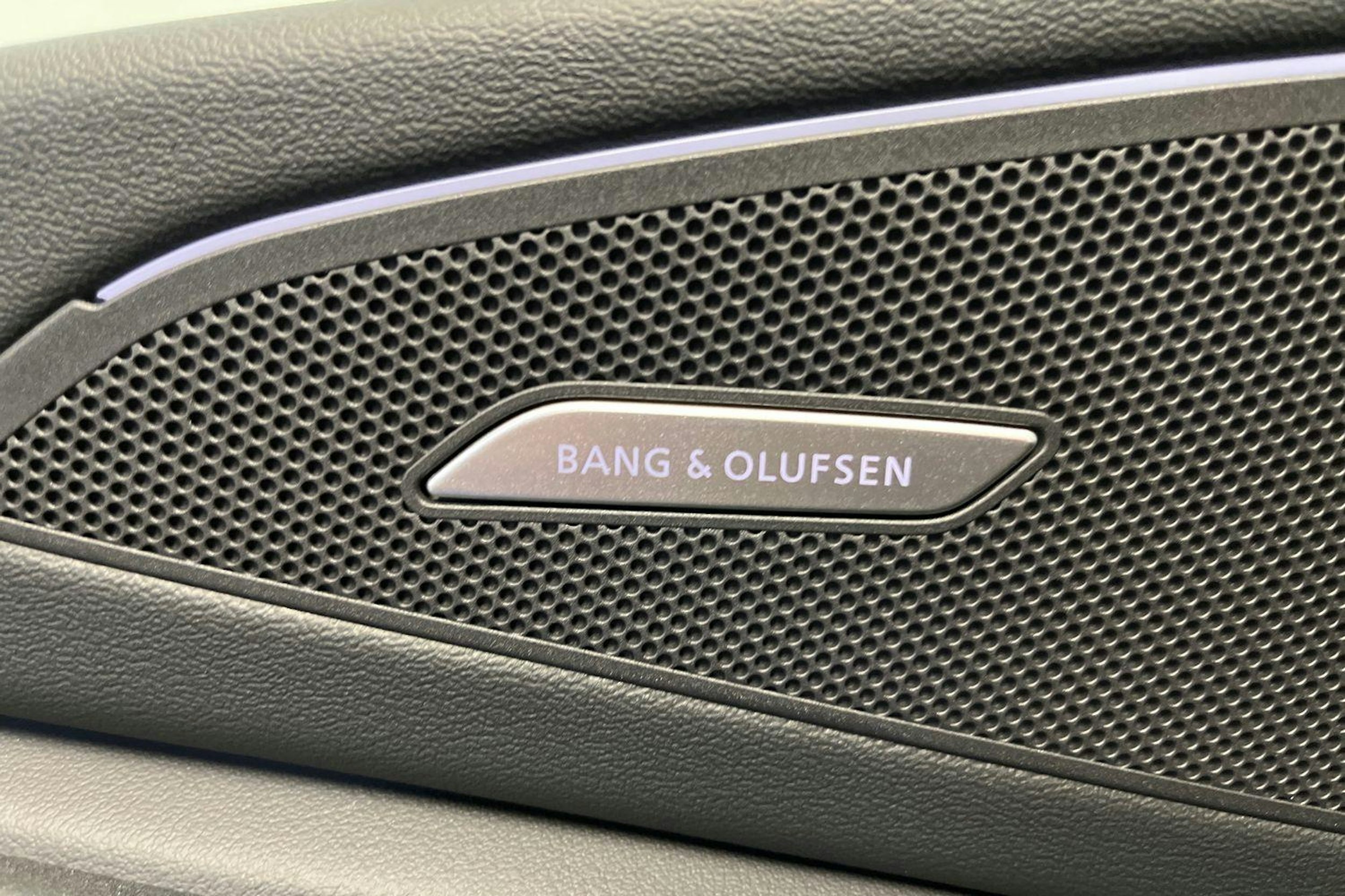 daytonan harmaa Audi Q6 e-tron 2025 kuva 16.