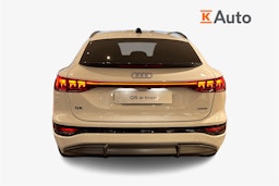 valkoinen Audi Q6 e-tron 2025 kuva 3.