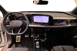 valkoinen Audi Q6 e-tron 2025 kuva 7.